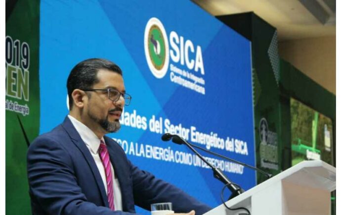Renuncia el nicaragüense Werner Vargas como secretario general del SICA