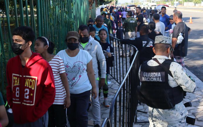 Nicaragua encabeza lista de países con más intenciones de migrar
