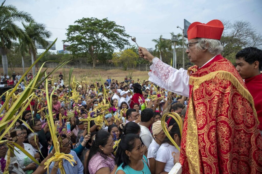 “No hemos podido ver a monseñor Mata”. El obispo emérito continúa en desaparición forzada