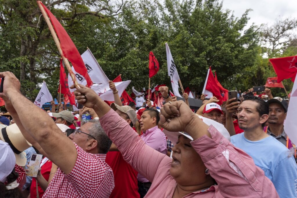 El nepotismo del clan Zelaya busca sucesión en el clan Moncada