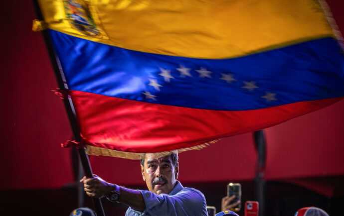 Paralelismo del “gallo pinto” de Venezuela y el “gallo ennavajado” de Nicaragua