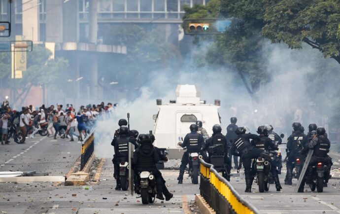 Al menos 13 asesinatos se han registrado en Venezuela tras el “fraude electoral” de Maduro