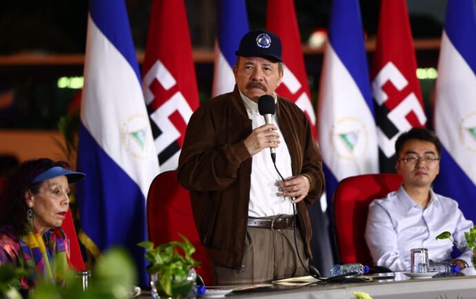 Ortega y Murillo “universalizan” las confiscaciones para los nicaragüenses, incluidos los que están en el extranjero