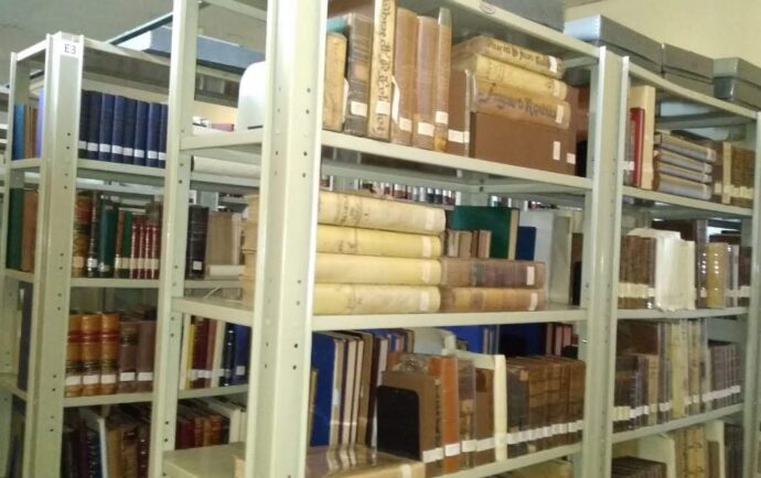 Así rescató un grupo de académicos exiliados el acervo del Instituto de Historia de la UCA