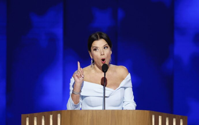 Mujeres nicas en la campaña electoral de Estados Unidos