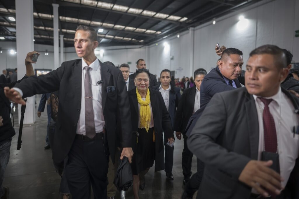 Bernardo Arévalo frente al Estado paralelo de Guatemala