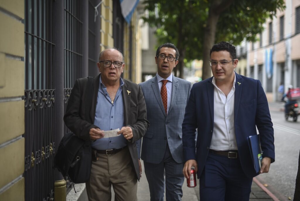 Bernardo Arévalo frente al Estado paralelo de Guatemala