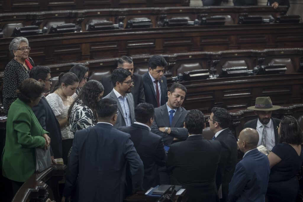 Bernardo Arévalo frente al Estado paralelo de Guatemala