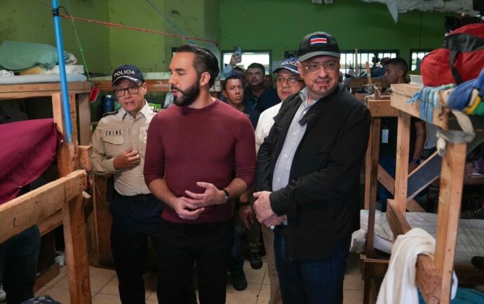 Bukele aconseja darle todo el poder a Rodrigo Chaves para combatir la inseguridad en Costa Rica