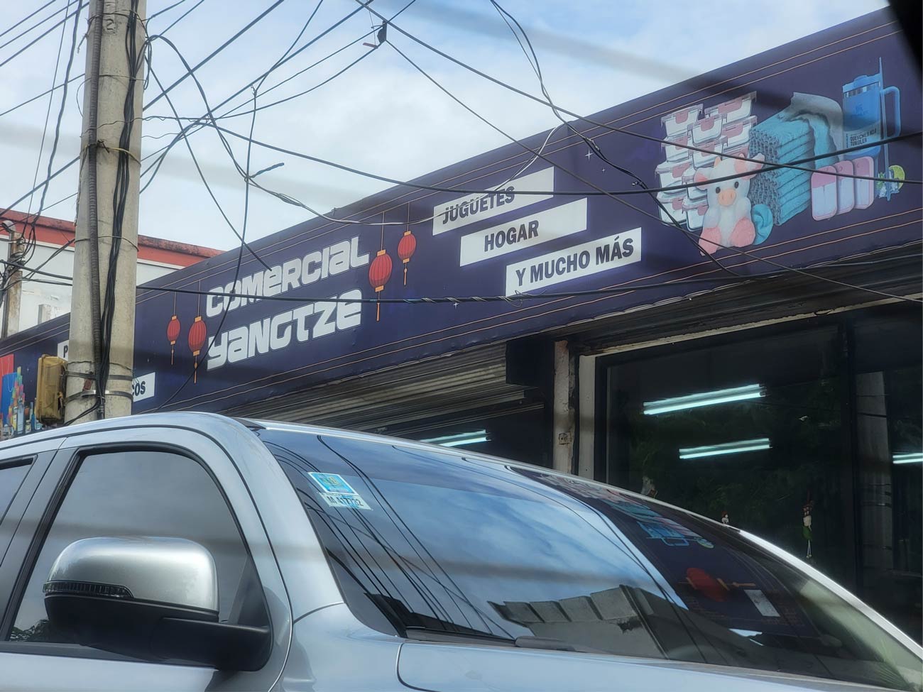 Bienvenidos a “Chinotepe”: negocios chinos engullen a los locales