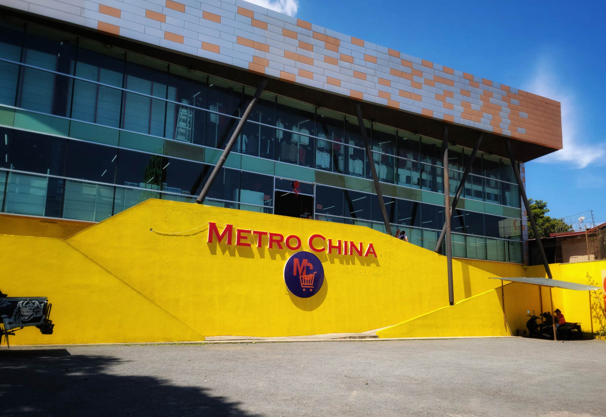 Negocios chinos se imponen en el mapa comercial de Managua