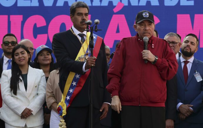 Maduro, de espaldas al mundo: Más de 30 países rechazan su juramentación