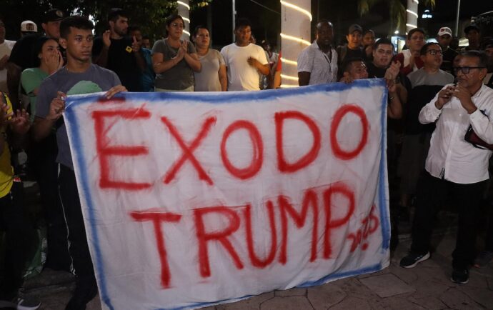 Los primeros zarpazos migratorios de Trump: militariza la frontera y suspende la admisión de refugiados