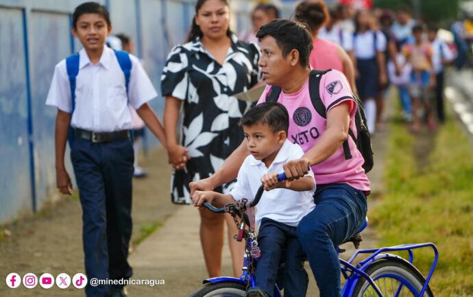 Año escolar 2025 arranca marcado por la pérdida en la calidad de la educación y la disminución de la matrícula