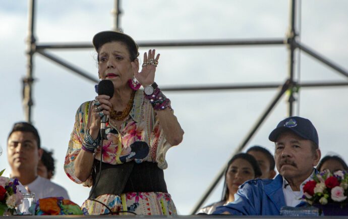 Compañera, copresidenta y el ejercicio autoritario