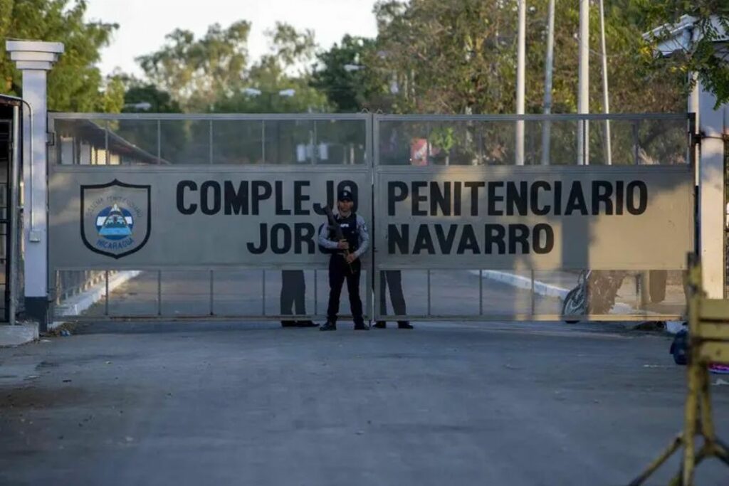 Régimen Ortega-Murillo maquilla el hacinamiento carcelario con excarcelaciones masivas
