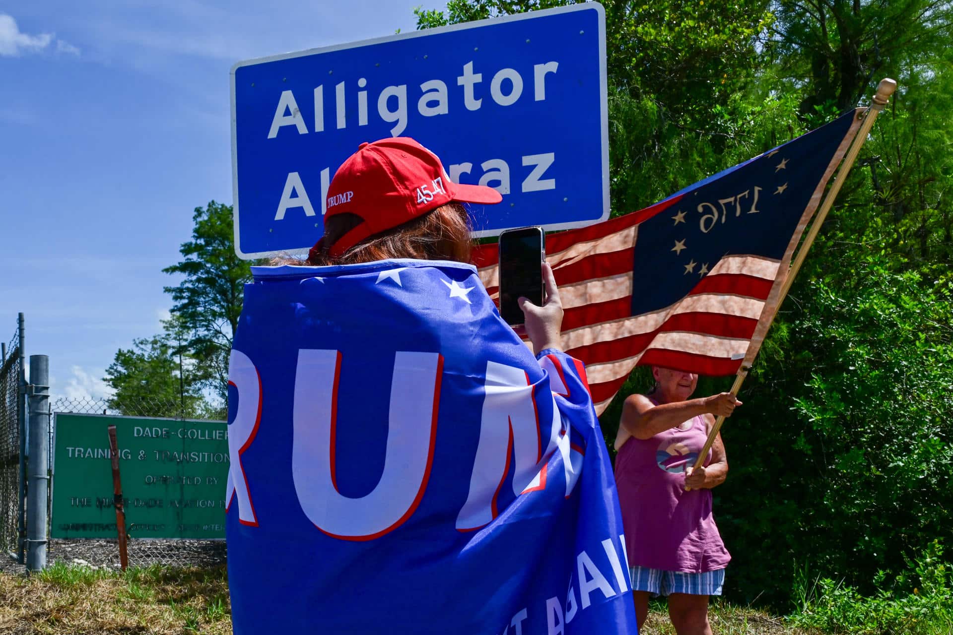 Viaje a la frontera blindada de Donald Trump: “¡No vengan…! o habrá consecuencias”