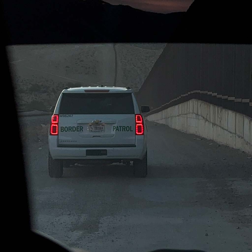 Viaje a la frontera blindada de Donald Trump: “¡No vengan…! o habrá consecuencias”