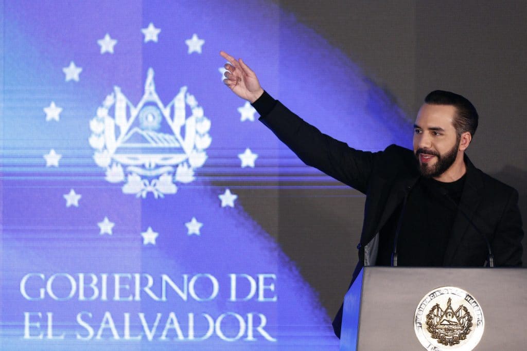 Bukele allana el camino a la reelección presidencial indefinida con una reforma constitucional exprés