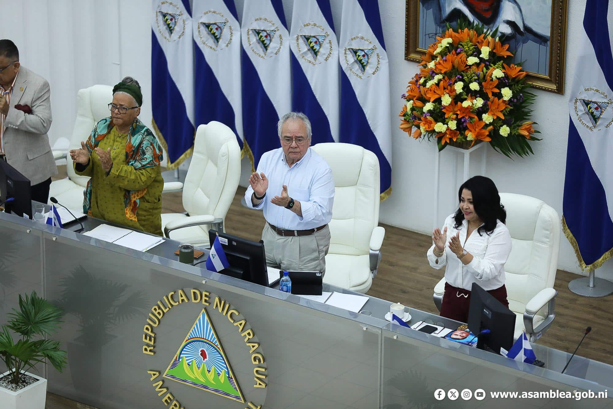 La diplomacia del engaño: cómo Denis Moncada maquilló en Europa la imagen del régimen Ortega-Murillo