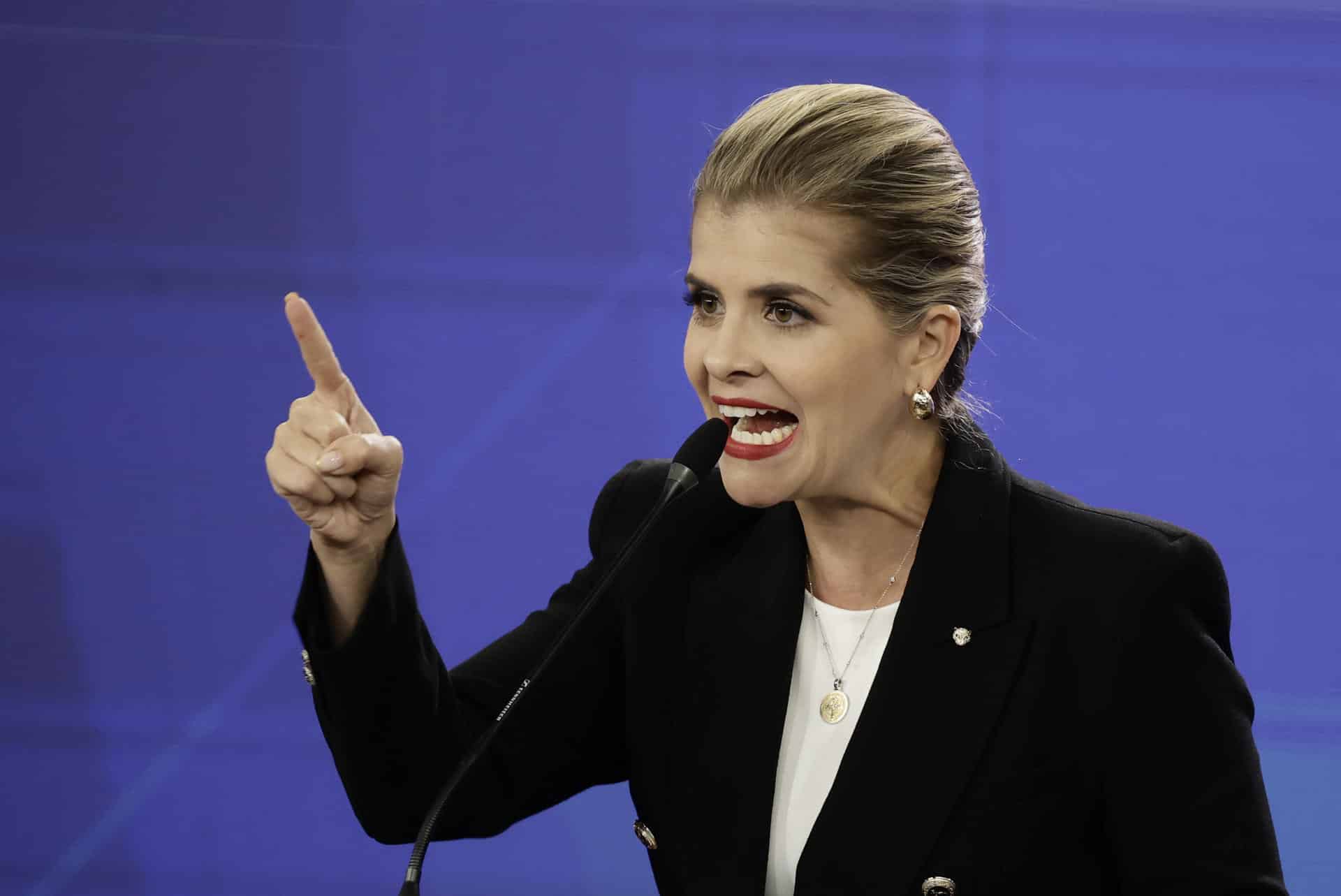 El chavismo acaricia el triunfo en primera vuelta ante el colapso opositor