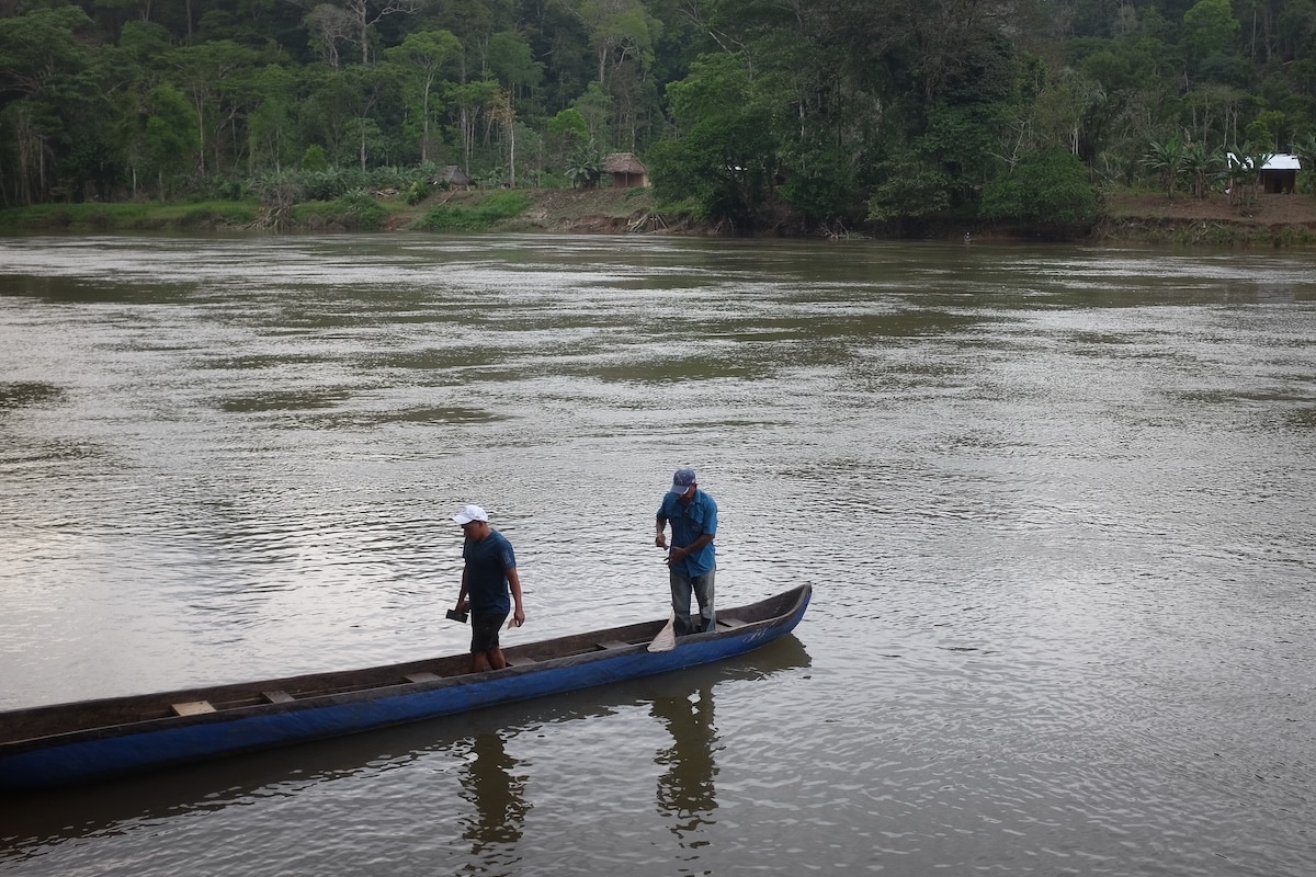 La ruta del mercurio: el metal tóxico que cruza de Nicaragua a Costa Rica oculto en goteros para los ojos
