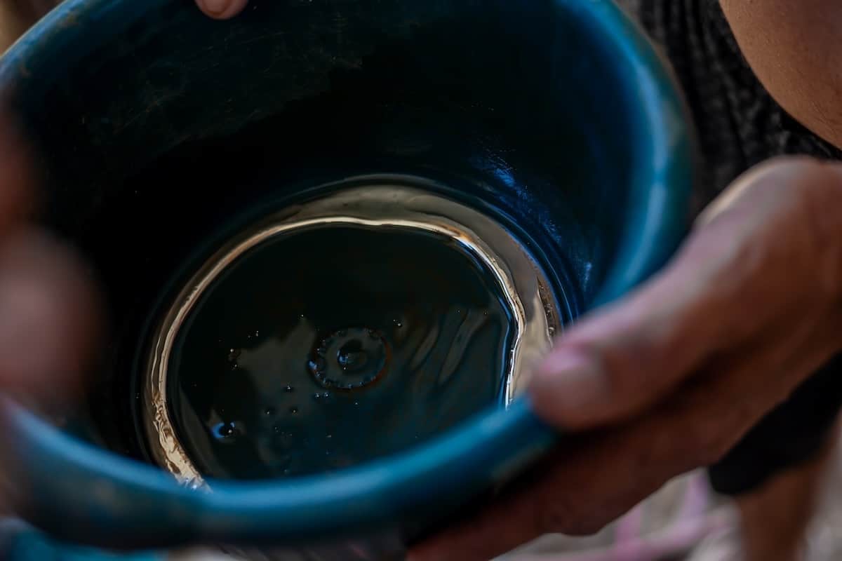 La ruta del mercurio: el metal tóxico que cruza de Nicaragua a Costa Rica oculto en goteros para los ojos