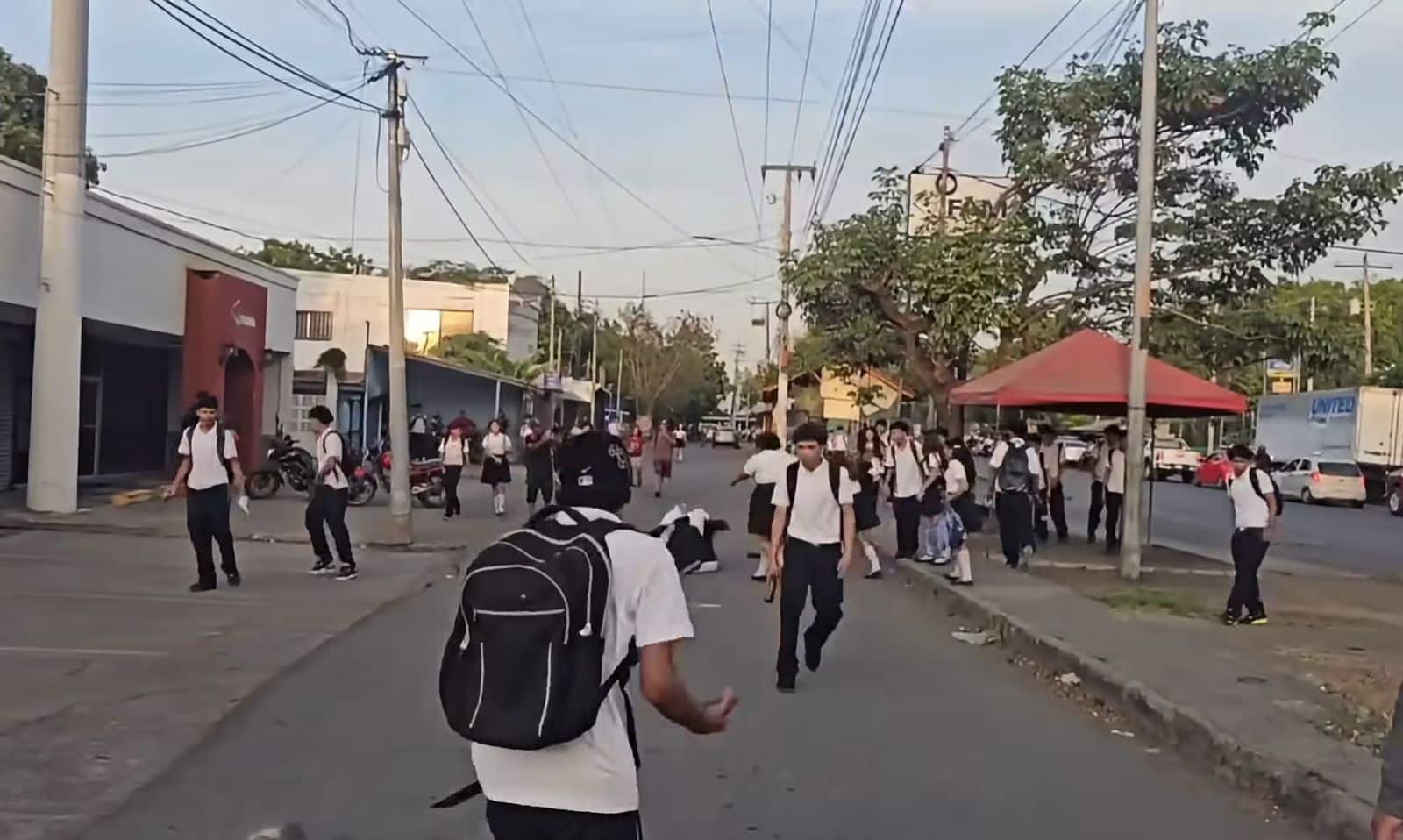 Ola de violencia estudiantil enciende alarmas sobre crisis educativa en Nicaragua