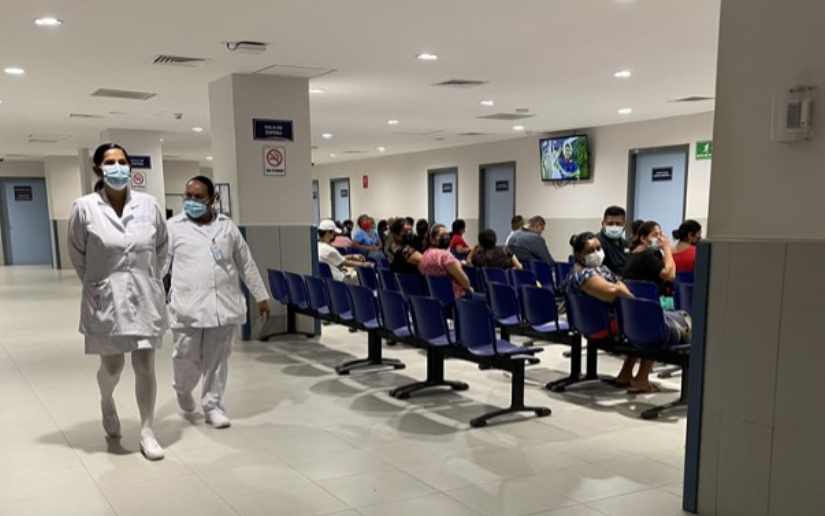Expulsión de estudiantes y médicos internos deja