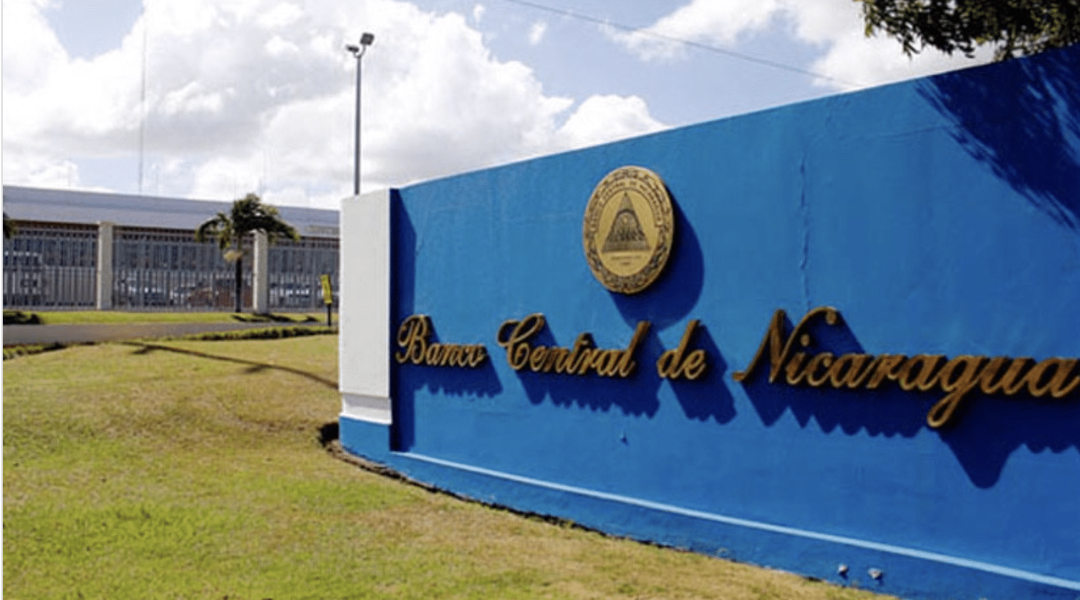 ¿Quién responde en Nicaragua por los dólares deteriorados o manchados?
