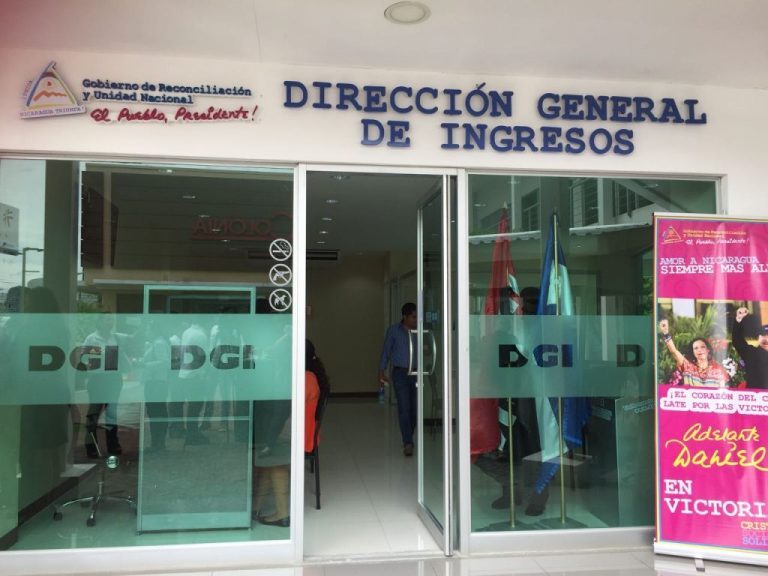 ¿Cómo ganan dinero los influencers en Nicaragua y qué impuestos pagan?