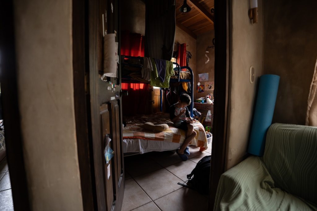 La vida en un “tercer país” de los deportados por Donald Trump