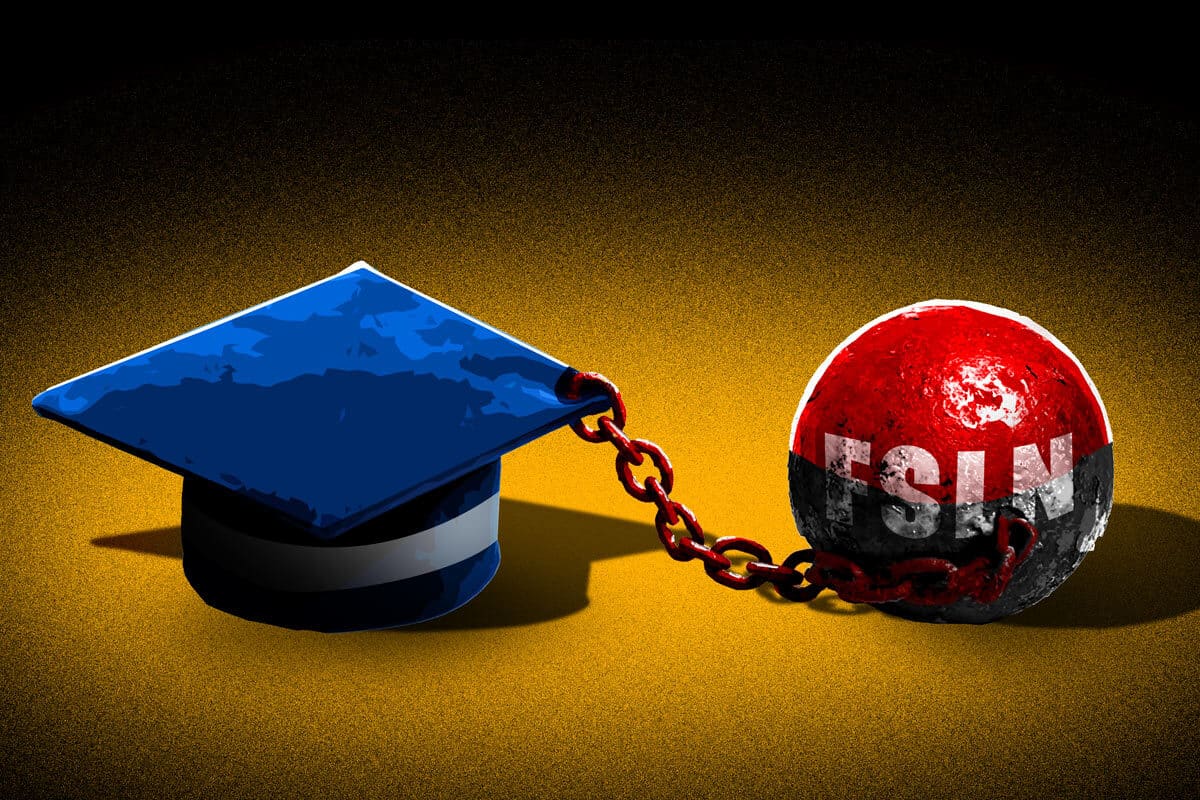 La generación nicaragüense que huye del adoctrinamiento sandinista para estudiar en libertad